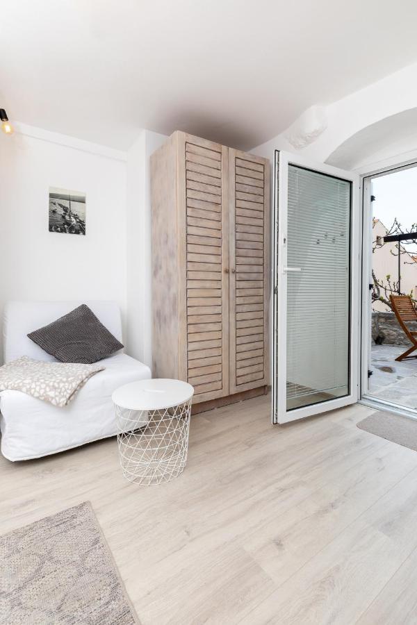 פונאנט Guest House Otto מראה חיצוני תמונה