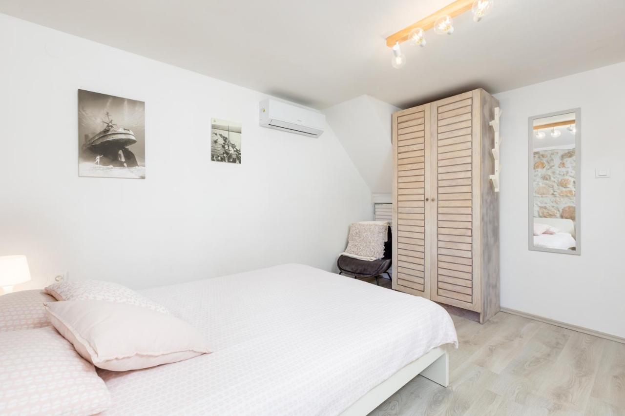 פונאנט Guest House Otto מראה חיצוני תמונה