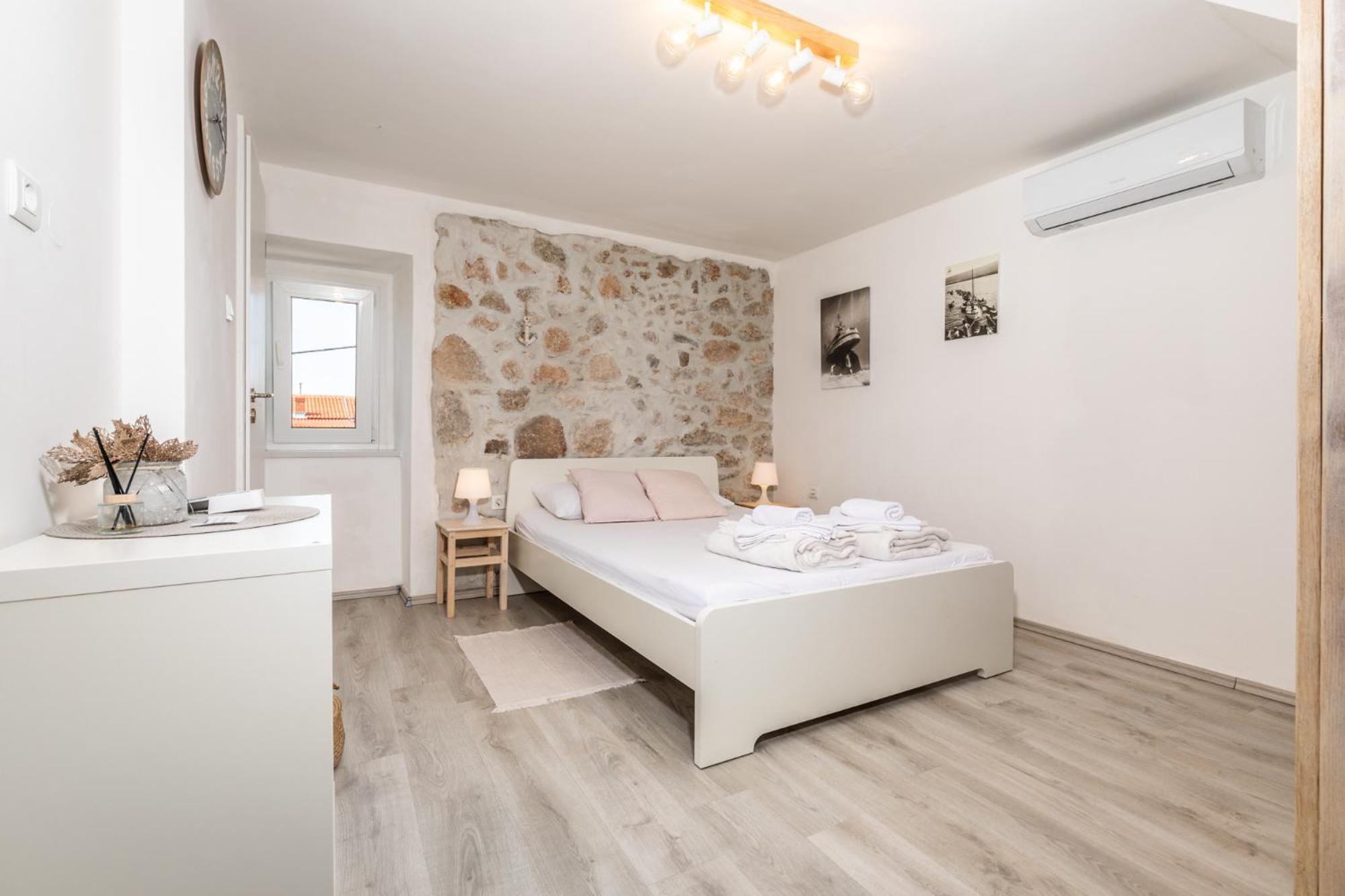 פונאנט Guest House Otto מראה חיצוני תמונה