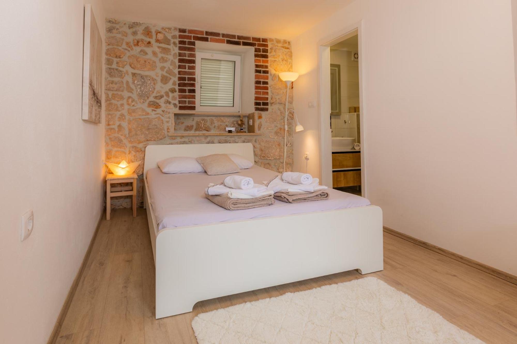 פונאנט Guest House Otto מראה חיצוני תמונה