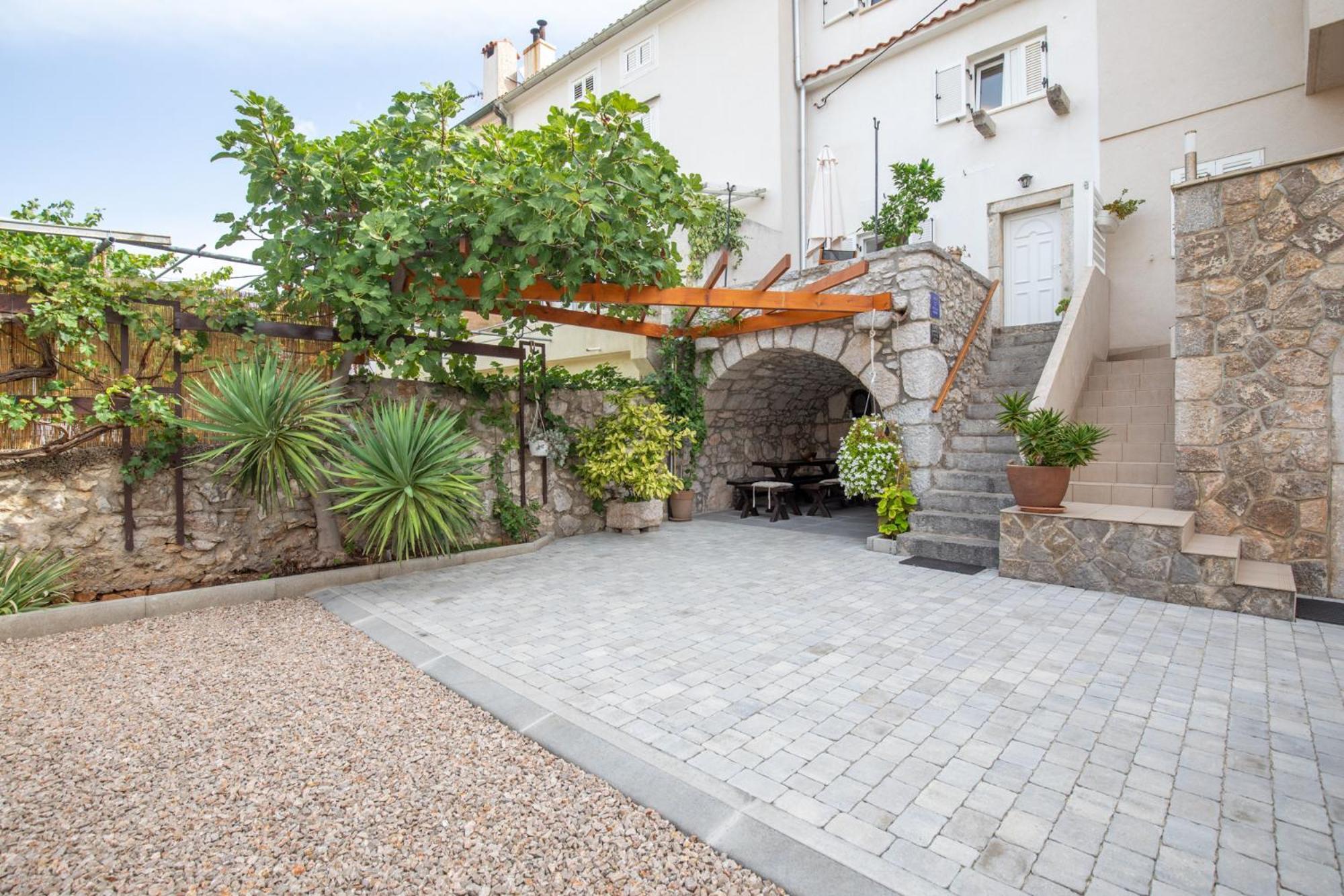 פונאנט Guest House Otto מראה חיצוני תמונה